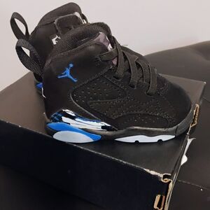 Jordan Kids Black and Blue Sneakers
